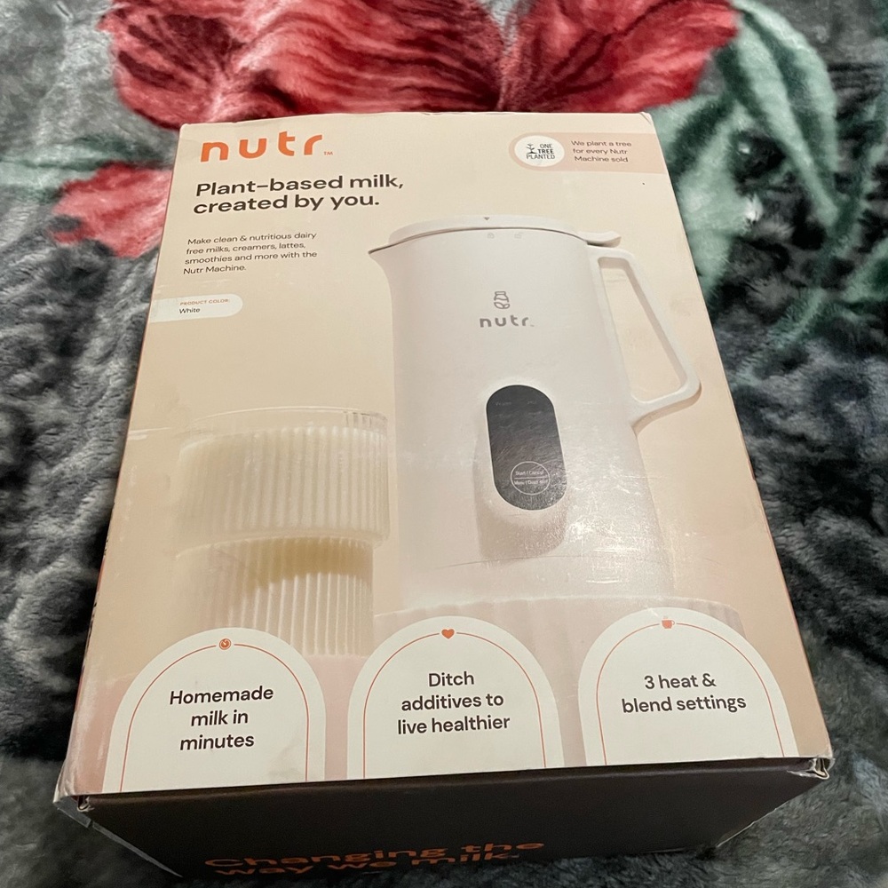 NUTR plant based milk maker